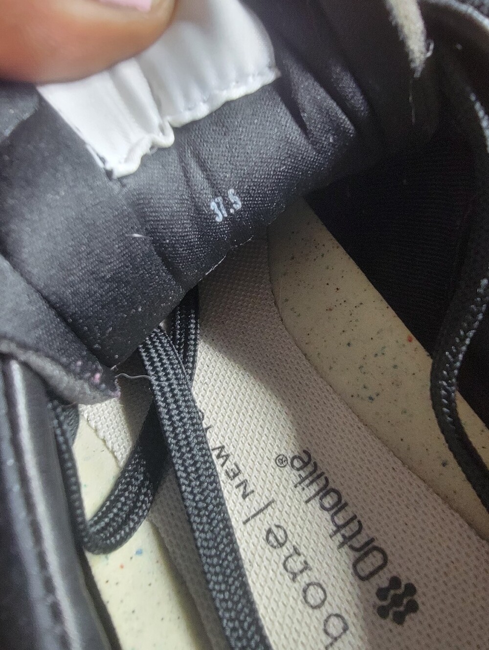 Rag & Bone Women's Black Casual Runner Sneakers with White Accent - Picture 9 of 9